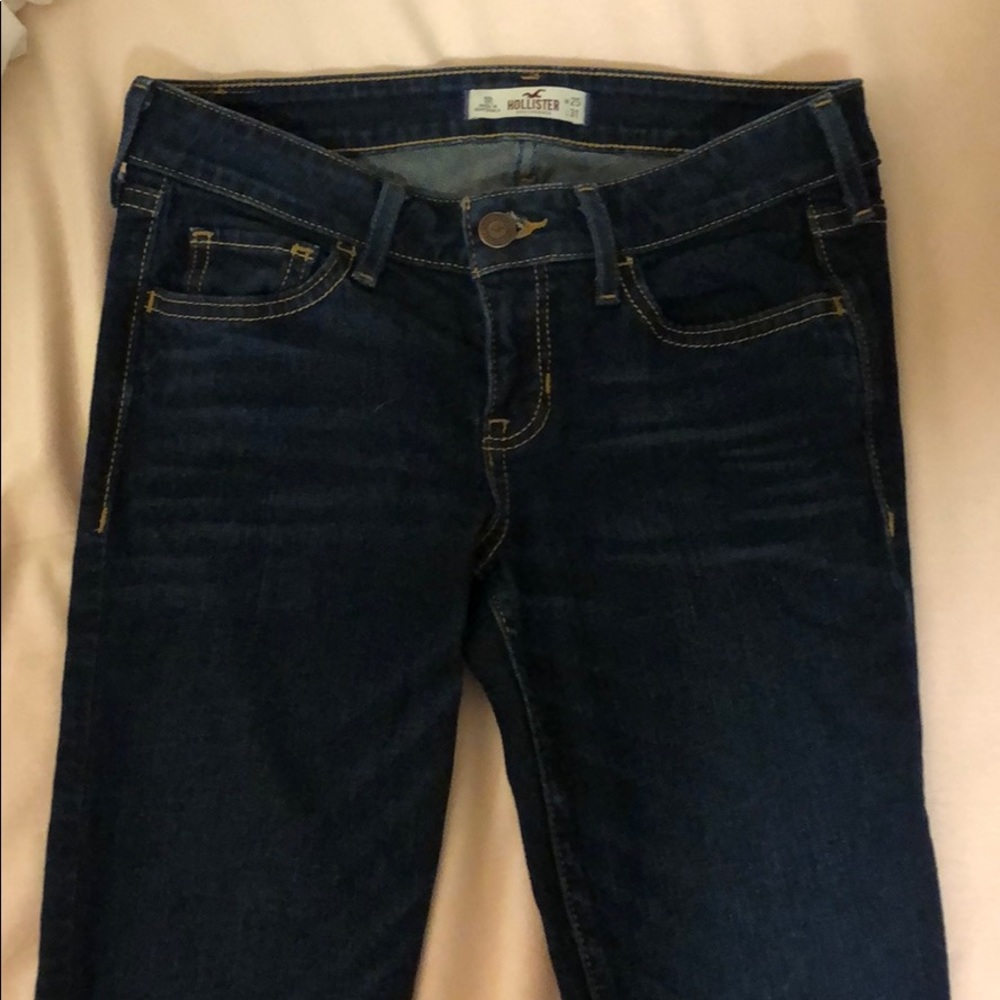 Hollister skinny jeans 1R and shorts 1
